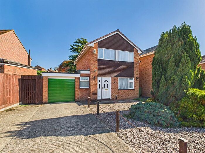 3 Bedroom Detached House For Sale In Sivell Close, Longford, Gloucester, GL2