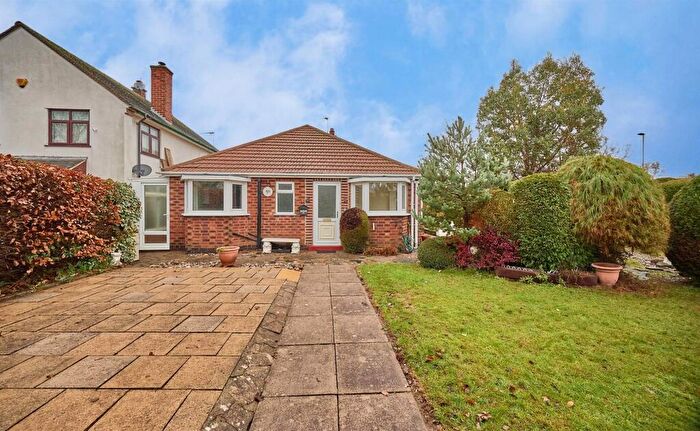 2 Bedroom Semi-Detached Bungalow For Sale In Hinckley Road, Stoke Golding, Nuneaton, CV13
