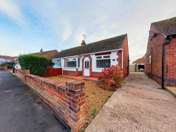 2 Bedroom Property To Rent In Bempton Gardens, Bridlington, YO16