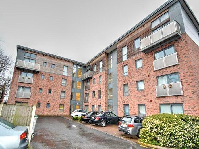 1 Bedroom Flat For Sale In Eccles Fold, Manchester, M30