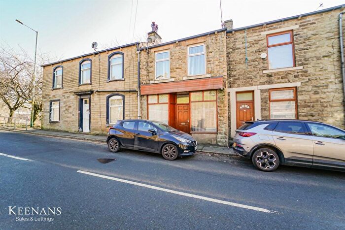 3 Bedroom Terraced House For Sale In Todmorden Road, Bacup, OL13