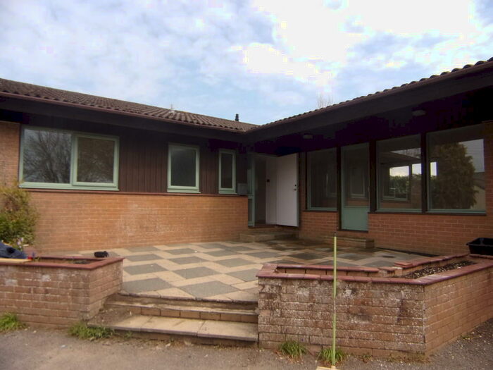 3 Bedroom Detached Bungalow To Rent In Boyton, PL15