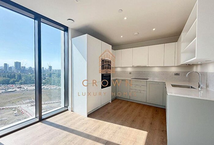 2 Bedroom Flat To Rent In Menara Point - Th Floor, Twelvetrees, E16