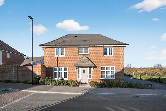 3 Bedroom House For Sale In Wild Rose Drive, Harrogate, HG1