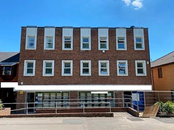 1 Bedroom Flat To Rent In St Johns Road, Hedge End, Southampton, Hampshire, SO30