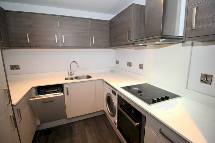 2 Bedroom Flat To Rent In Chatham Street, Leicester, LE1