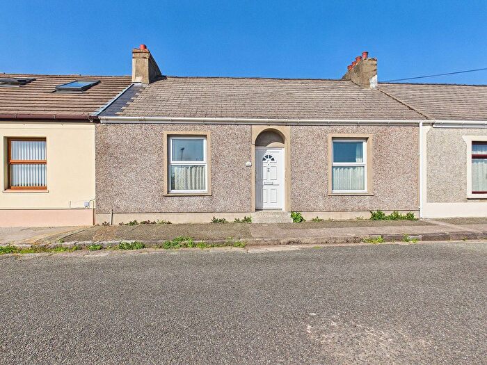 3 Bedroom Terraced Bungalow For Sale In North Street, Pembroke Dock, SA72