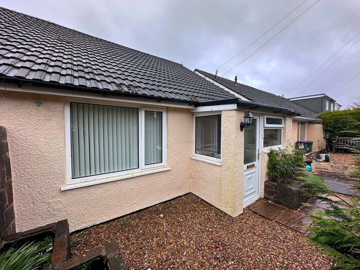 3 Bedroom Semi-Detached House To Rent In The Links, Trevethin, Pontypool, NP4