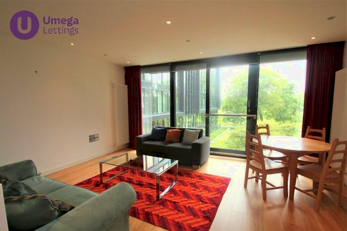 2 Bedroom Flat To Rent In Simpson Loan, Quartermile, Edinburgh, EH3