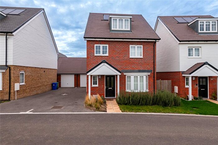 1 Bedroom Apartment To Rent In Spring Grove, Bapchild, Sittingbourne, Kent, ME10