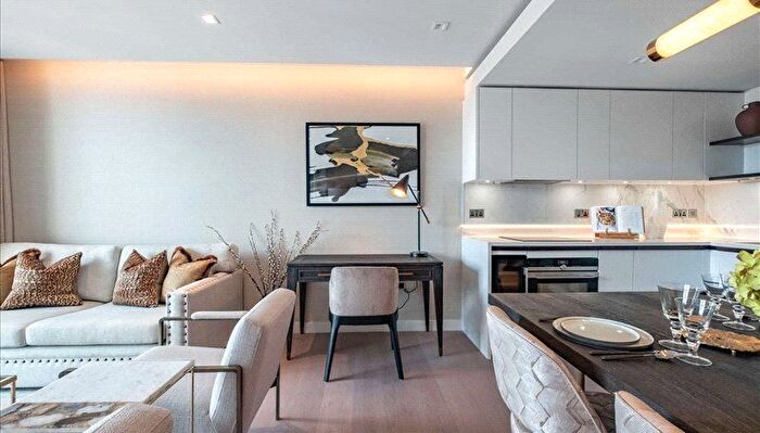 1 Bedroom Flat To Rent In Edgeware Road, Garrett Mansions, Paddington, W2