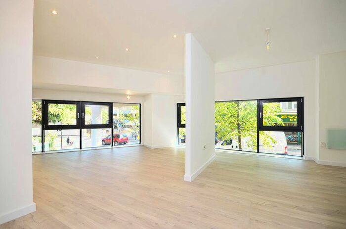 Studio To Rent In Guildford Road, Woking, GU22