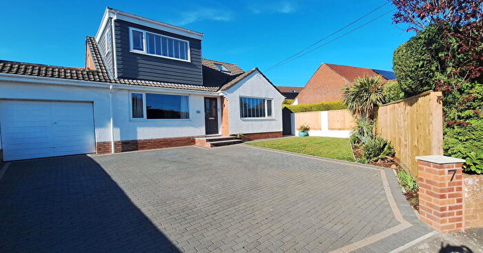 3 Bedroom Detached Bungalow For Sale In Shackleton Close, Exmouth, EX8