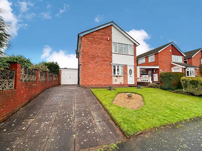 3 Bedroom Detached House For Sale In Kenley Avenue, Endon, Staffordshire Moorlands, ST9