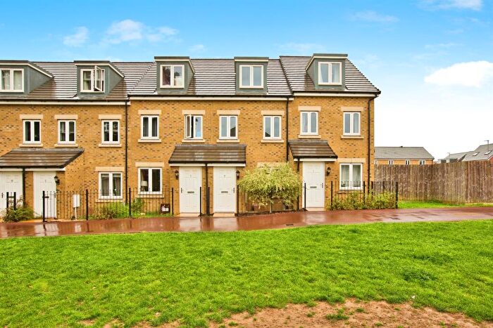 3 Bedroom Town House For Sale In Pipit Way, Houndstone, Yeovil, BA22