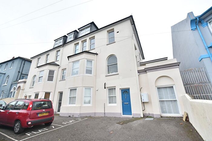 1 Bedroom Flat To Rent In Richmond Road, Brighton, BN2