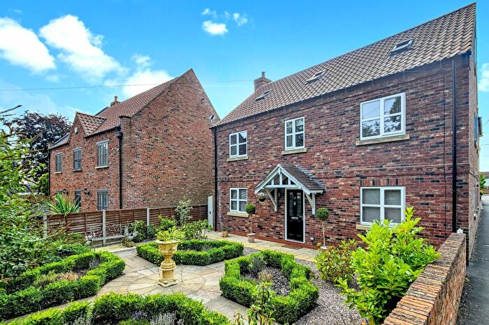 6 Bedroom Detached House For Sale In Main Street, Timberland, LN4