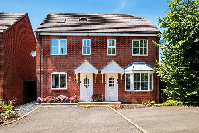 3 Bedroom Semi Detached House To Rent In The Lakins, Measham, Swadlincote, DE12