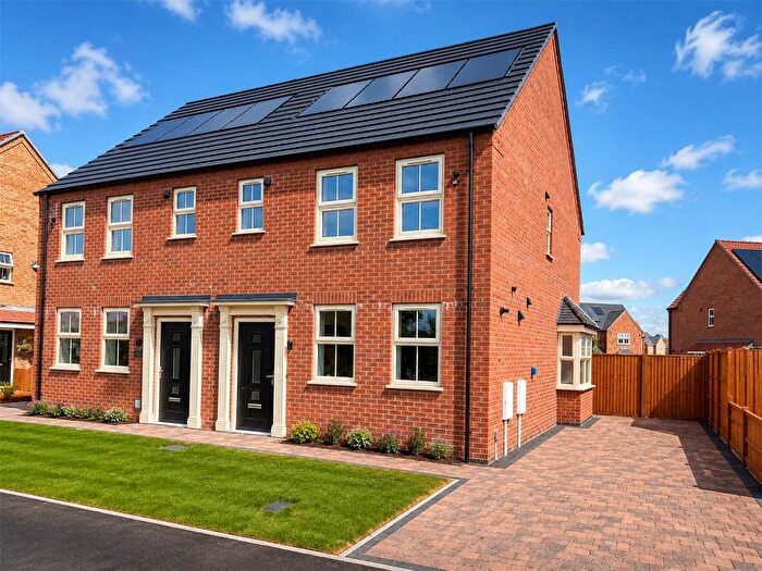 3 Bedroom Semi-Detached House For Sale In Lincoln Road, Ruskington, Sleaford, Lincolnshire, NG34