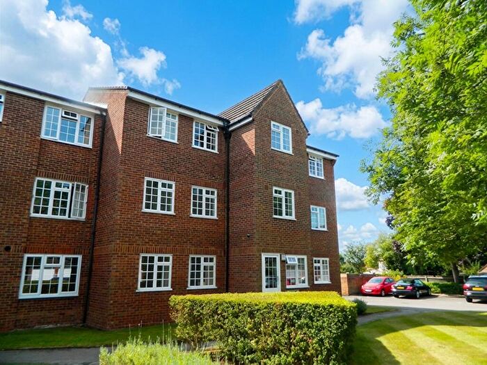 1 Bedroom Flat To Rent In North Parade, Horsham, RH12