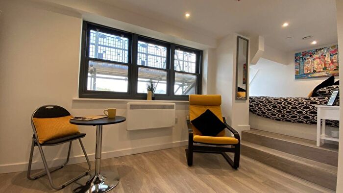 1 Bedroom Flat To Rent In St. Peters Street, Canterbury, CT1