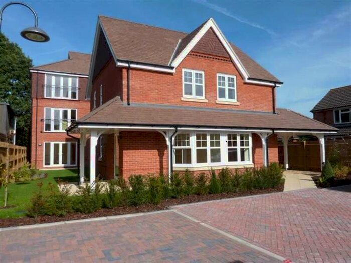 1 Bedroom Apartment To Rent In Peel Court, Reading Road, Pangbourne, Reading, RG8