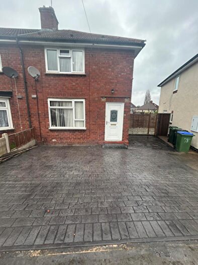 2 Bedroom Semi-Detached House To Rent In Milton Road, Smethwick, B67