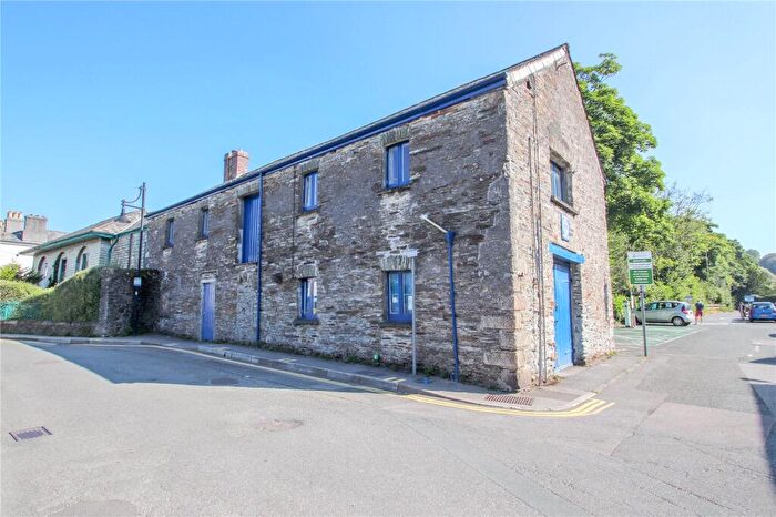 Property For Sale In Tavistock, Devon, PL19