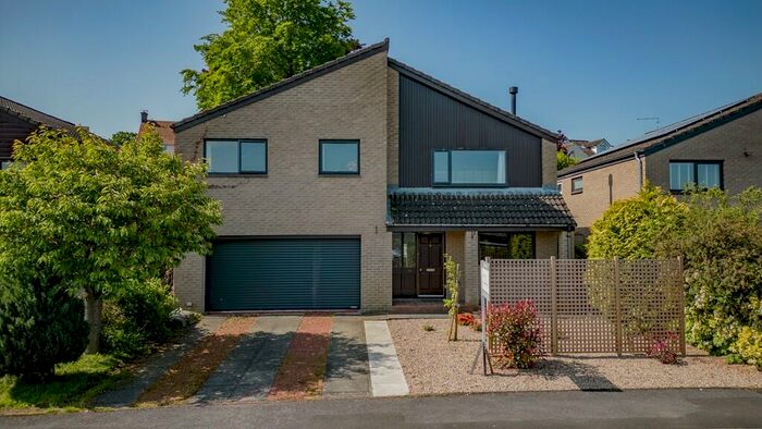 4 Bedroom Detached House For Sale In Shaws Park, Hexham, NE46