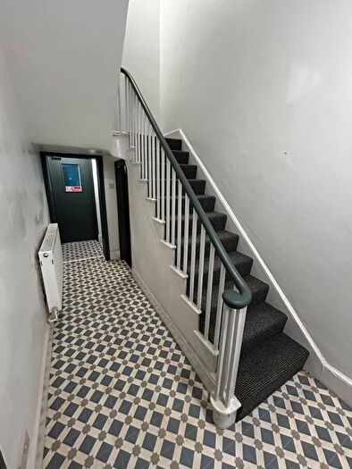 8 Bedroom Town House To Rent In Osmaston Road, Derby, DE1