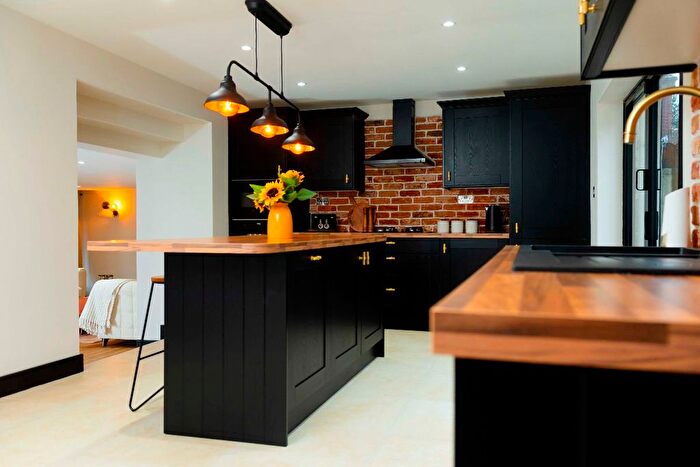 3 Bedroom Terraced House For Sale In Swansea Road, Merthyr Tydfil, CF48