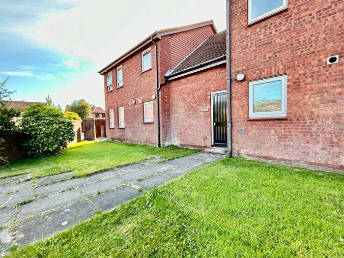 1 Bedroom Flat To Rent In Mallard Close, Beverley, East Riding Of Yorkshire, HU17
