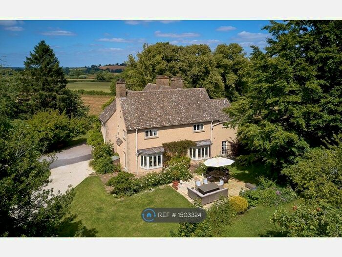 6 Bedroom Detached House To Rent In Little Compton Lane, Moreton-In-Marsh, GL56