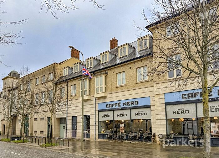 2 Bedroom Flat For Sale In Marriotts Walk, Witney, Oxfordshire, OX28