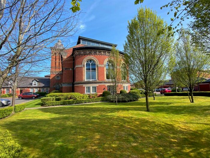 2 Bedroom Apartment To Rent In Balmoral House, Pavilion Way, Macclesfield, SK10