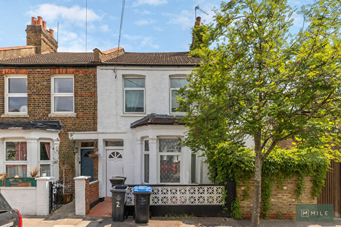 3 Bedroom Terraced House For Sale In Earlsmead Road, London, NW10