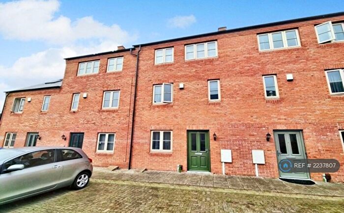 5 Bedroom Terraced House To Rent In Kilby Mews, Coventry, CV1
