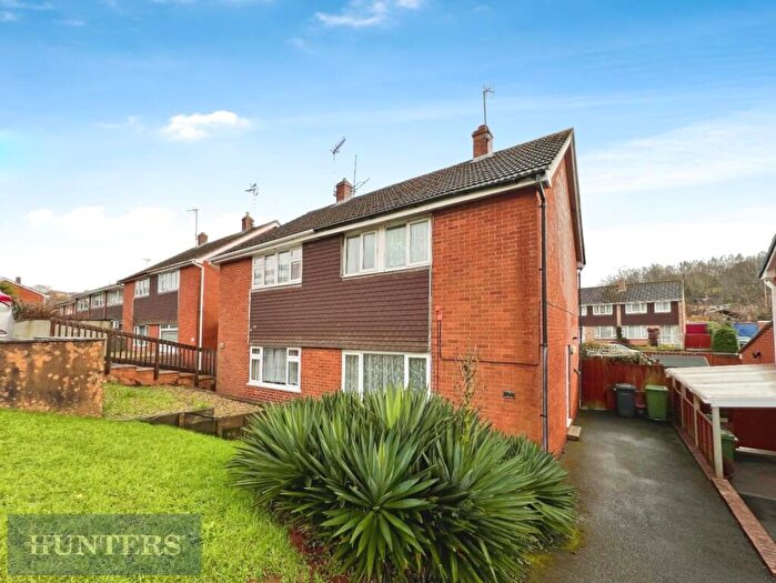 3 Bedroom House To Rent In Beverley Close, Exeter, EX2