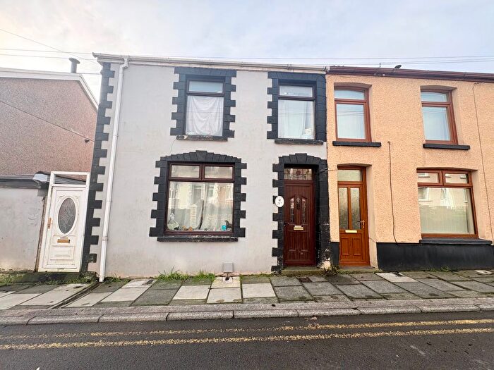 3 Bedroom Semi Detached House For Sale In Bridgend Road, Maesteg, CF34