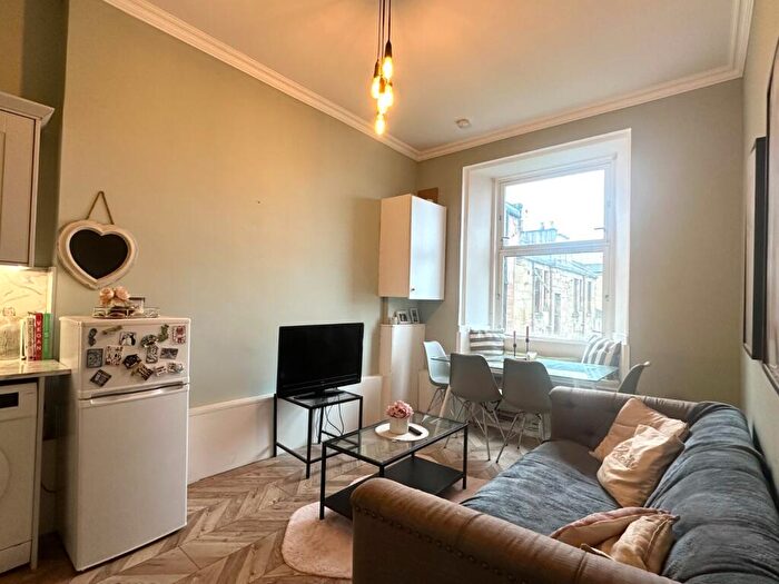 2 Bedroom Flat To Rent In Rose Street, Garnethill, Glasgow, G3