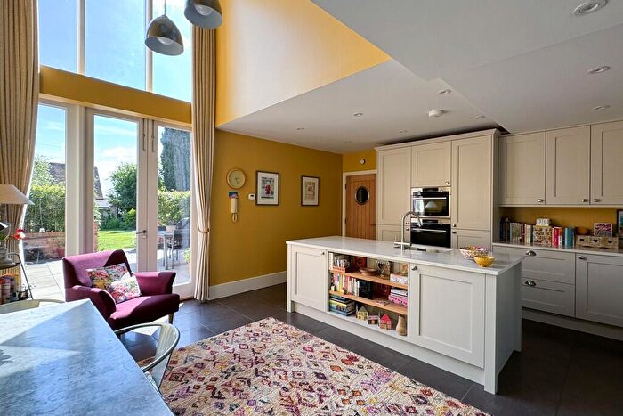 5 Bedroom Detached House For Sale In Hamilton Place, Melton Mowbray, LE13