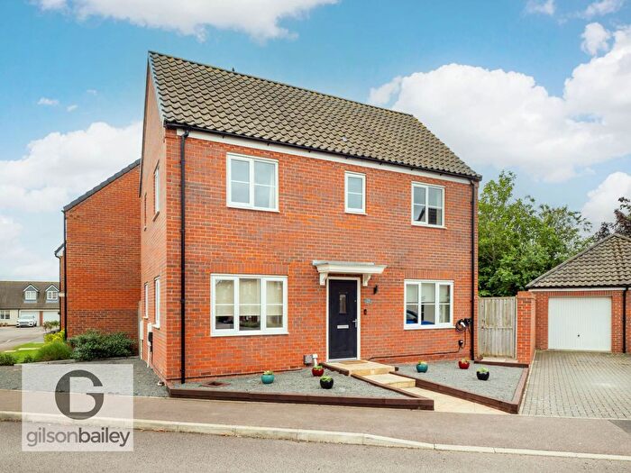 3 Bedroom Detached House For Sale In Shreeve Road, Blofield, NR13