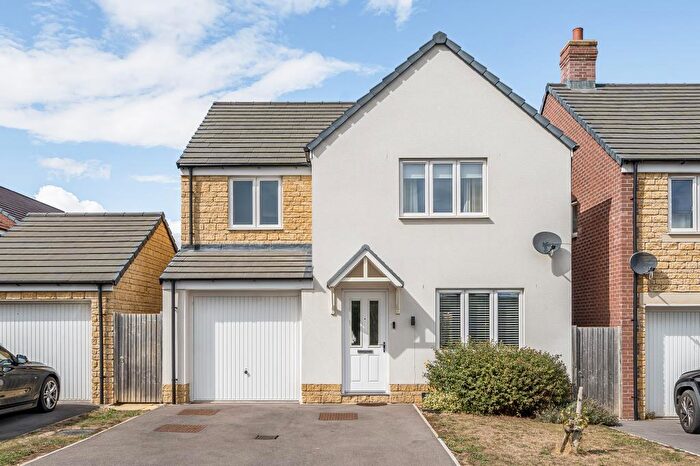 4 Bedroom Detached House For Sale In Witney, Oxfordshire, OX29