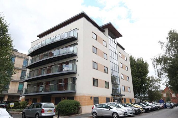 2 Bedroom Apartment To Rent In St James North, St James Square, Cheltenham, GL50
