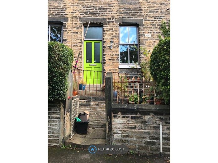 2 Bedroom End Of Terrace House To Rent In Banksfield Terrace, Hebden Bridge, HX7