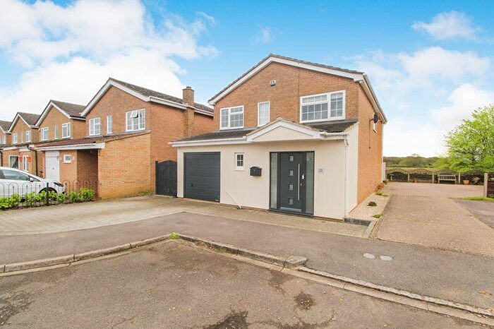 4 Bedroom Detached House For Sale In Rooktree Way, Haynes, MK45