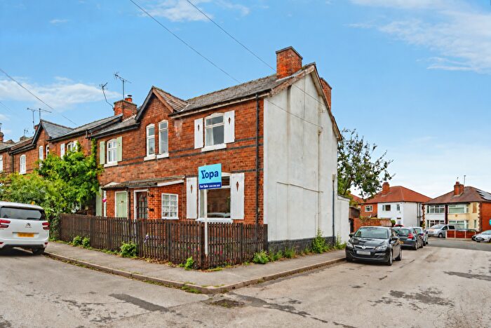 3 Bedroom Cottage For Sale In Highfield Lane, Derby, DE21