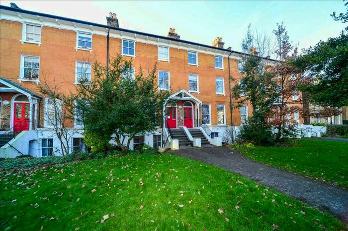 2 Bedroom Apartment To Rent In Lee Road, London, SE3