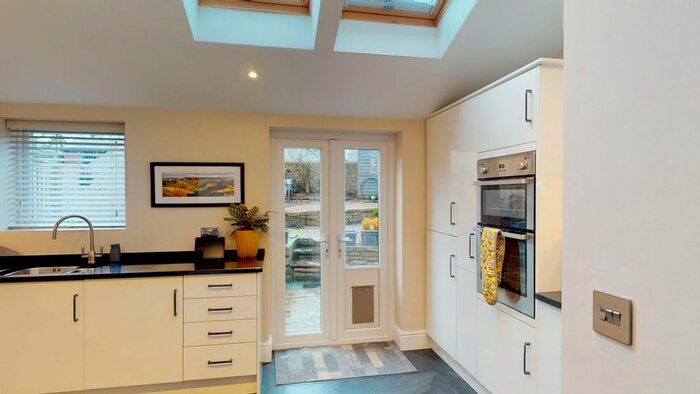 2 Bedroom Cottage For Sale In Church Street, Gargrave, Skipton, BD23