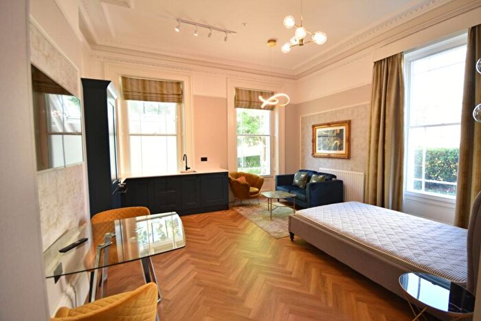 1 Bedroom Flat To Rent In Framlington Place, Claremont House Framlington Place, NE2